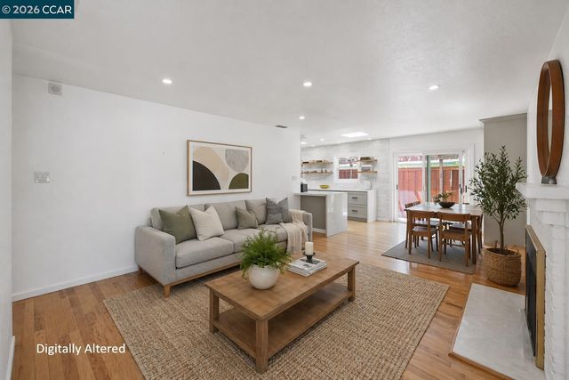 2420 Doidge Ave, Pinole, CA 94564