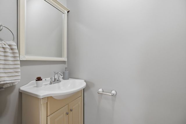 54 Vernon Street 54, Somerville, MA 02145