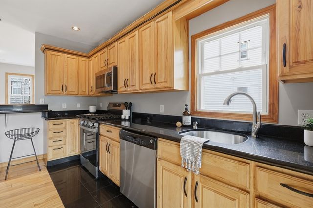 54 Vernon Street 54, Somerville, MA 02145