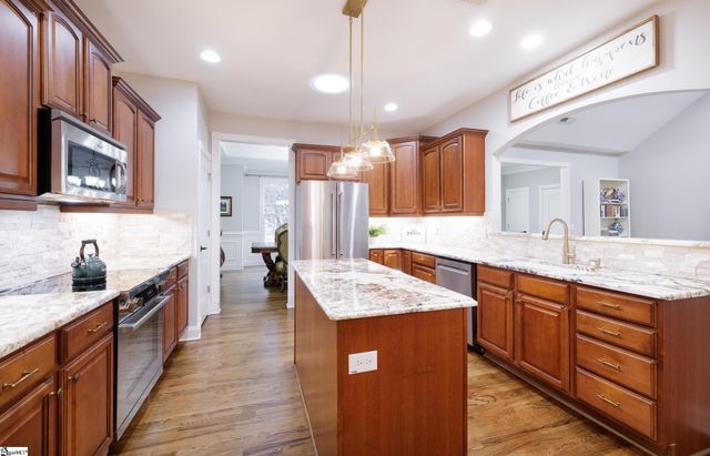 531 Woodheights Way, Travelers Rest, SC 29690