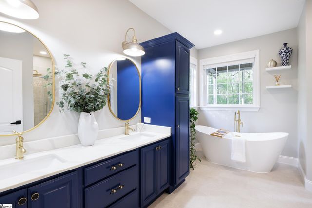 531 Woodheights Way, Travelers Rest, SC 29690