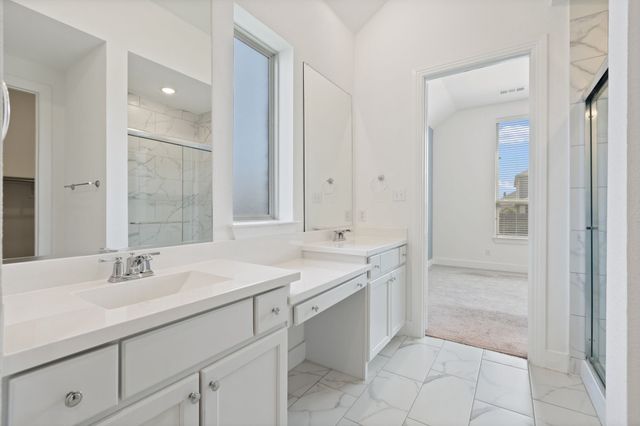 1696 Storey Lane, Waxahachie, TX 75165