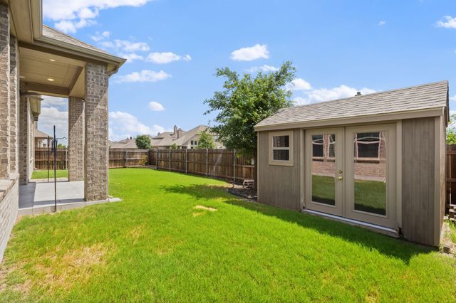 1696 Storey Lane, Waxahachie, TX 75165