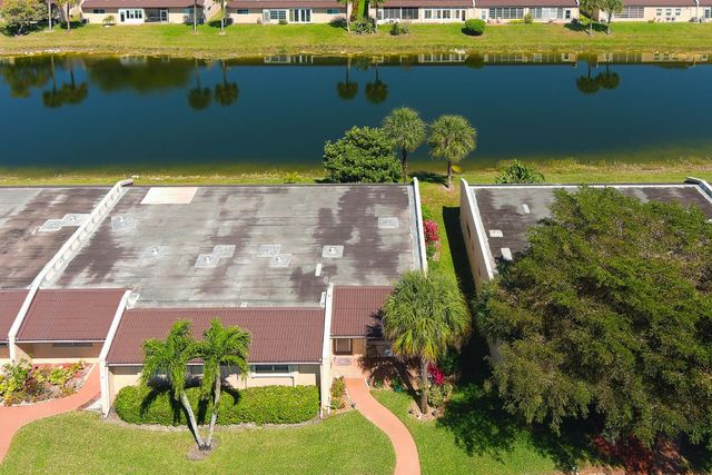317 Golden River Drive, West Palm Beach, FL 33411
