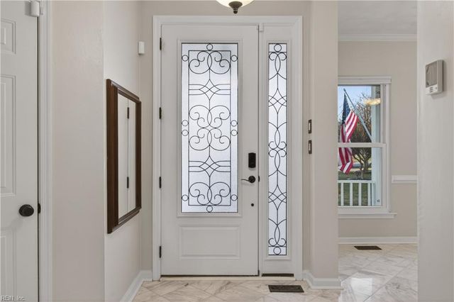 6415 Pelican CRES N, Suffolk, VA 23435