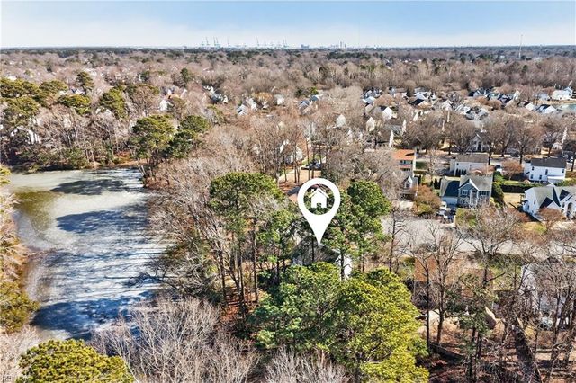 6415 Pelican CRES N, Suffolk, VA 23435