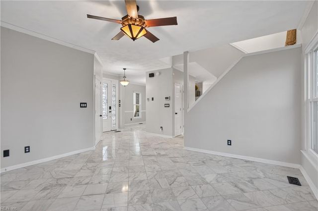 6415 Pelican CRES N, Suffolk, VA 23435