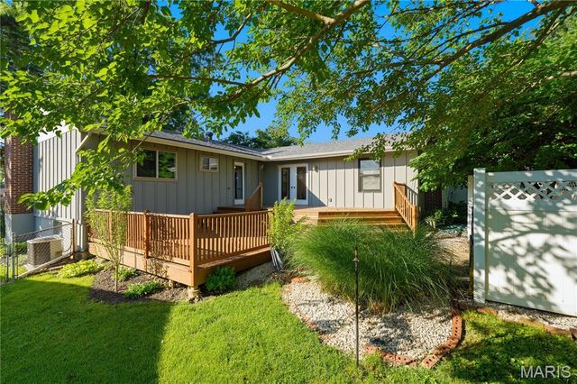 2005 Cleopatra Drive, Fenton, MO 63026