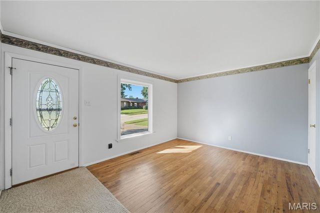 2005 Cleopatra Drive, Fenton, MO 63026