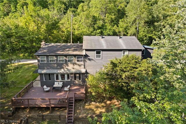 842 River Road, Davisville, WV 26142