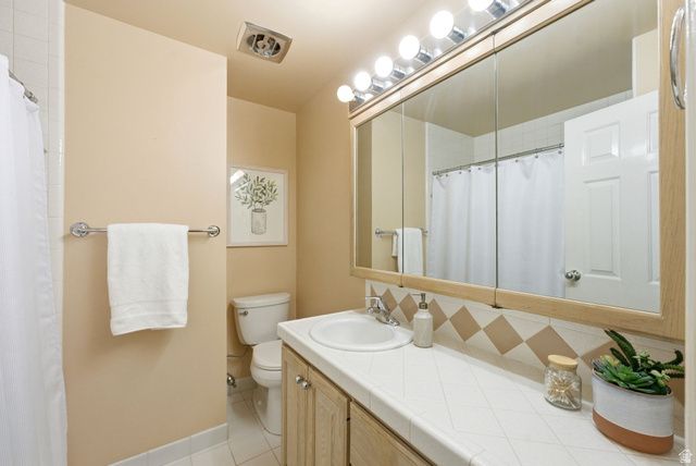 2551 E SUNDOWN AVE, Cottonwood Heights, UT 84121