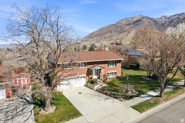 2551 E SUNDOWN AVE, Cottonwood Heights, UT 84121