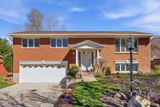 2551 E SUNDOWN AVE, Cottonwood Heights, UT 84121