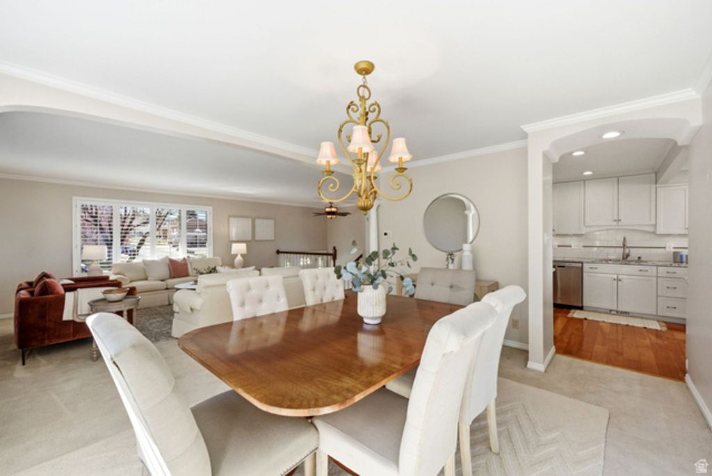 Image 9 of property listing at 2551 E SUNDOWN AVE, Cottonwood Heights, UT 84121