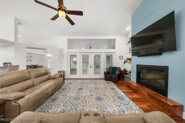 105 Watersedge Lane, Lake Placid, FL 33852