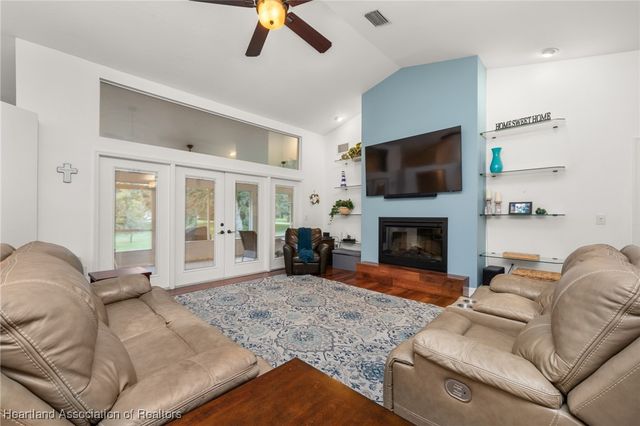 105 Watersedge Lane, Lake Placid, FL 33852