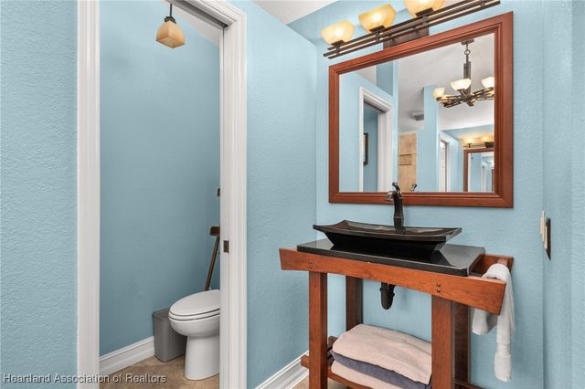 105 Watersedge Lane, Lake Placid, FL 33852