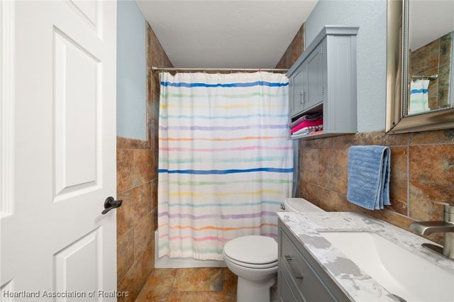 105 Watersedge Lane, Lake Placid, FL 33852