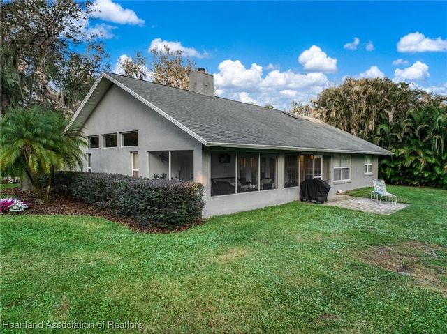 105 Watersedge Lane, Lake Placid, FL 33852