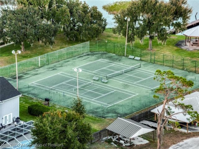 105 Watersedge Lane, Lake Placid, FL 33852