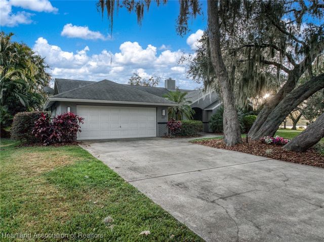 105 Watersedge Lane, Lake Placid, FL 33852