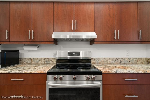 105 Watersedge Lane, Lake Placid, FL 33852