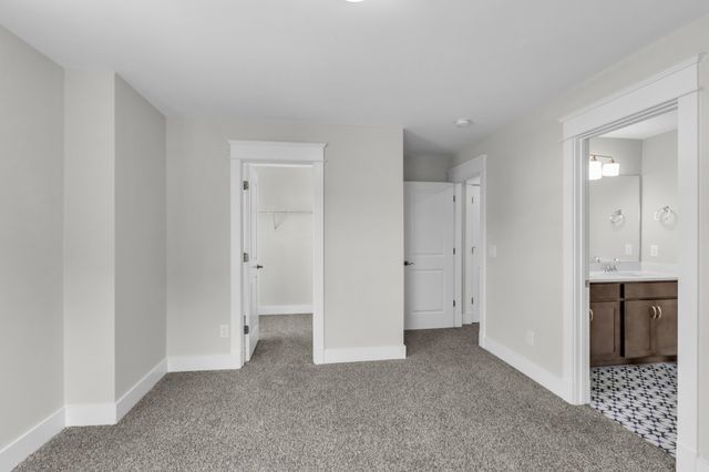 5043 High Park Hill Dr, Arrington, TN 37014