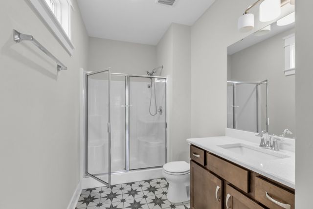 5043 High Park Hill Dr, Arrington, TN 37014