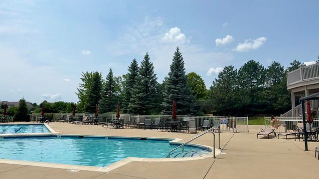 17412 W Fairfax Lane, Lockport, IL 60441