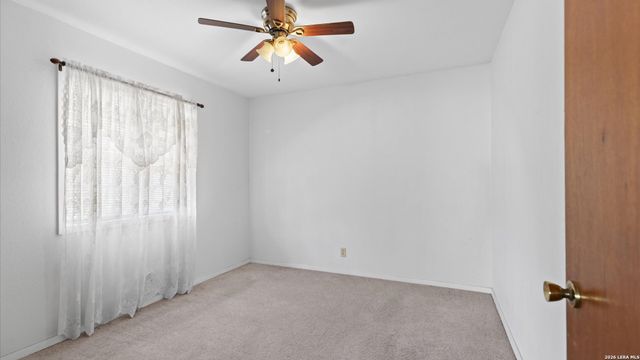 119 Felps, Blanco, TX 78606