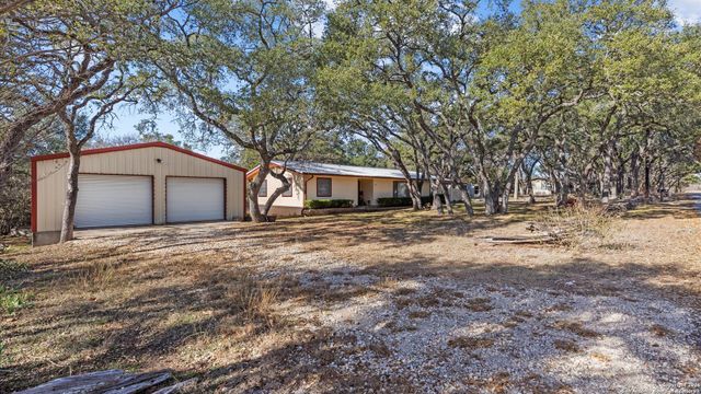 119 Felps, Blanco, TX 78606