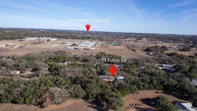 119 Felps, Blanco, TX 78606