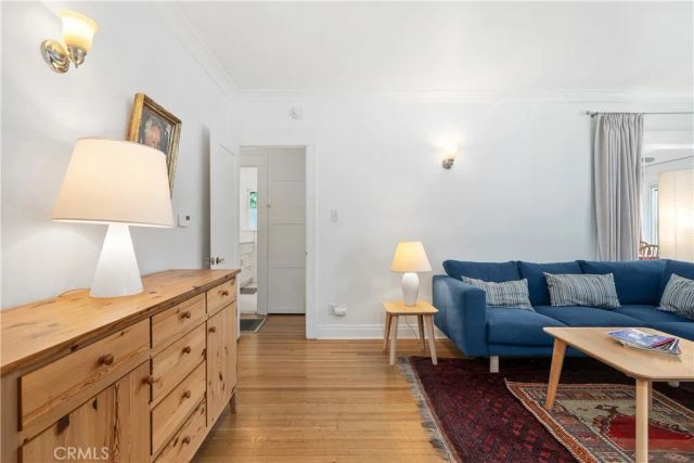 2364 Canyon Drive, Los Angeles, CA 90068