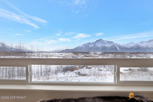1138 E Mountain Peak Loop, Palmer, AK 99645