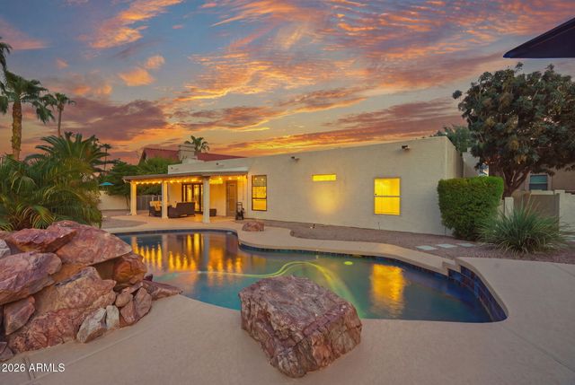 3846 E KERESAN Street, Phoenix, AZ 85044