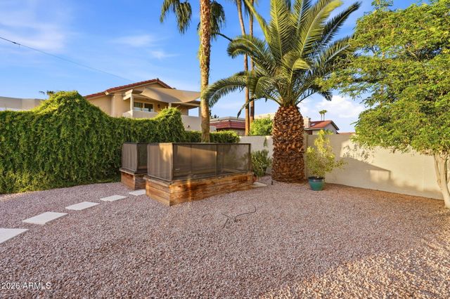 3846 E KERESAN Street, Phoenix, AZ 85044