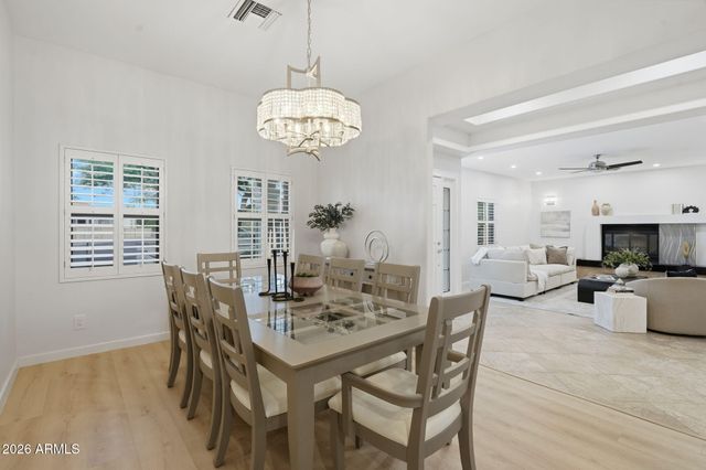 3846 E KERESAN Street, Phoenix, AZ 85044