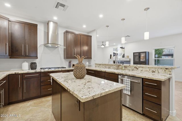 3846 E KERESAN Street, Phoenix, AZ 85044