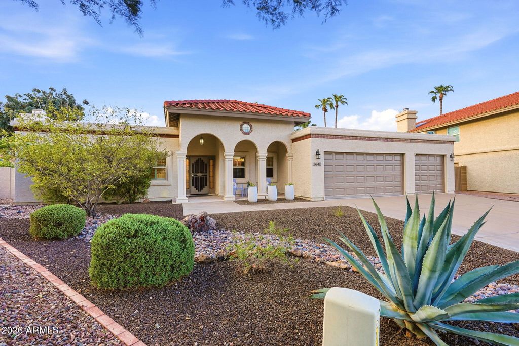 3846 E KERESAN Street, Phoenix, AZ 85044 — photo 5
