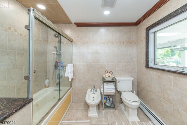 18 Cleary Pl, Fairfield Twp., NJ 07004