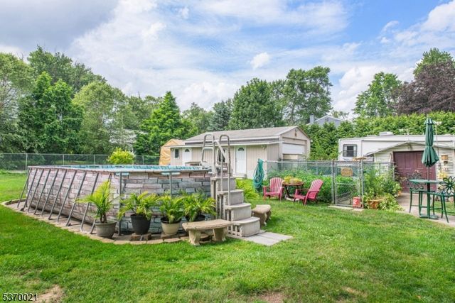 18 Cleary Pl, Fairfield Twp., NJ 07004