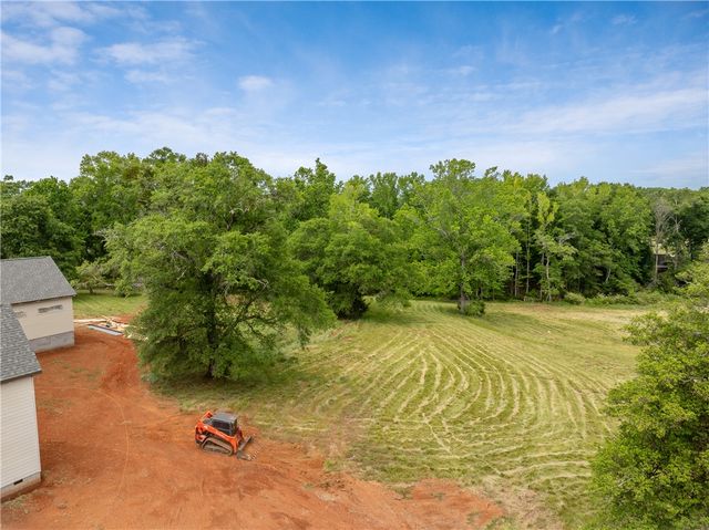 778 Garrison Road, Pelzer, SC 29669