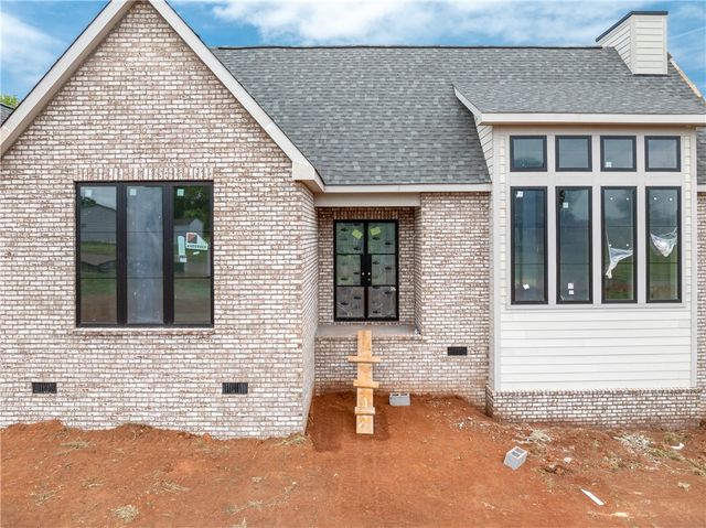 778 Garrison Road, Pelzer, SC 29669