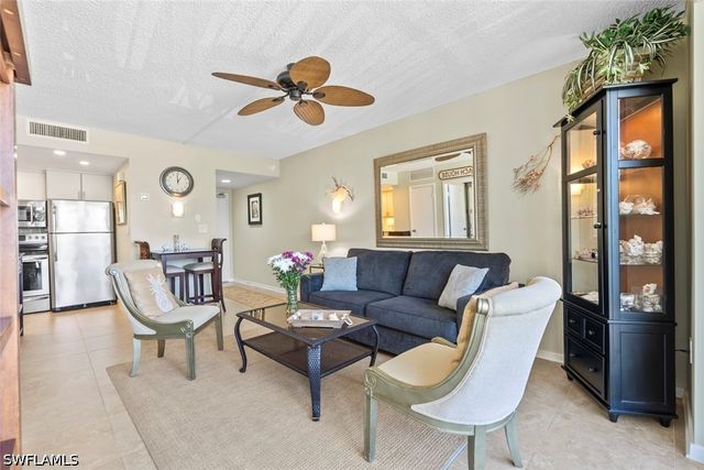 180 Seaview CT 314, Marco Island, FL 34145