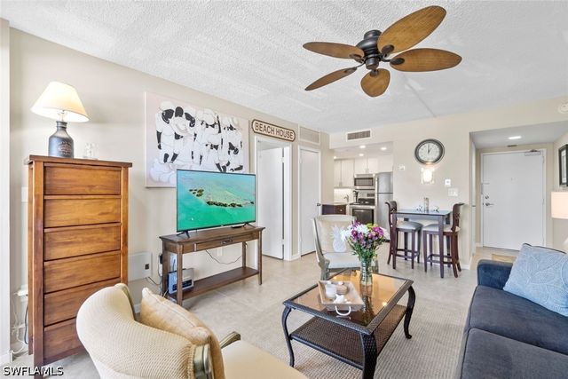 180 Seaview CT 314, Marco Island, FL 34145