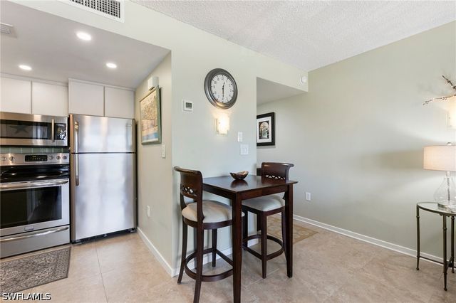 180 Seaview CT 314, Marco Island, FL 34145