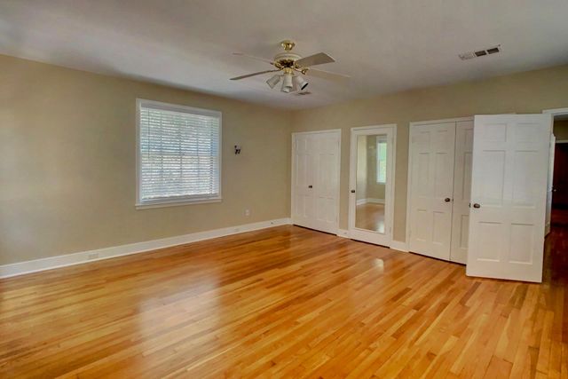 811 E 38th ST, Austin, TX 78705