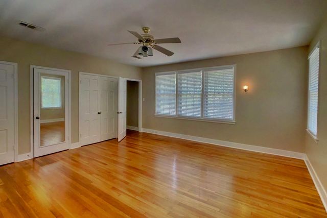 811 E 38th ST, Austin, TX 78705