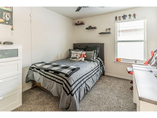 3307 Knoll Drive, Ennis, TX 75119