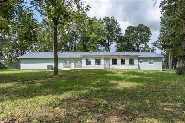 19512 Highway 303, Springdale, AR 72764